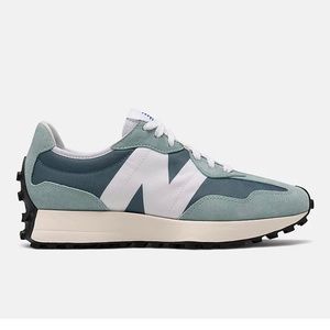 New balance storm blue sneakers 325 new women 7.5